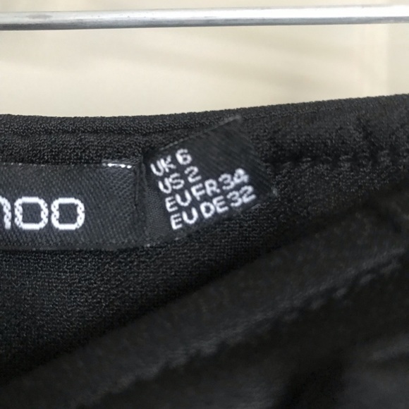 Two pairs of BooHoo Petite wide leg pants, 0 & 2 - Picture 2 of 3